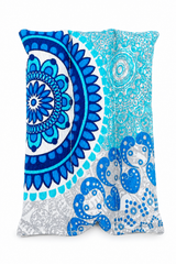 Cojín azul y turquesa