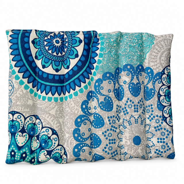 Cojín azul y turquesa